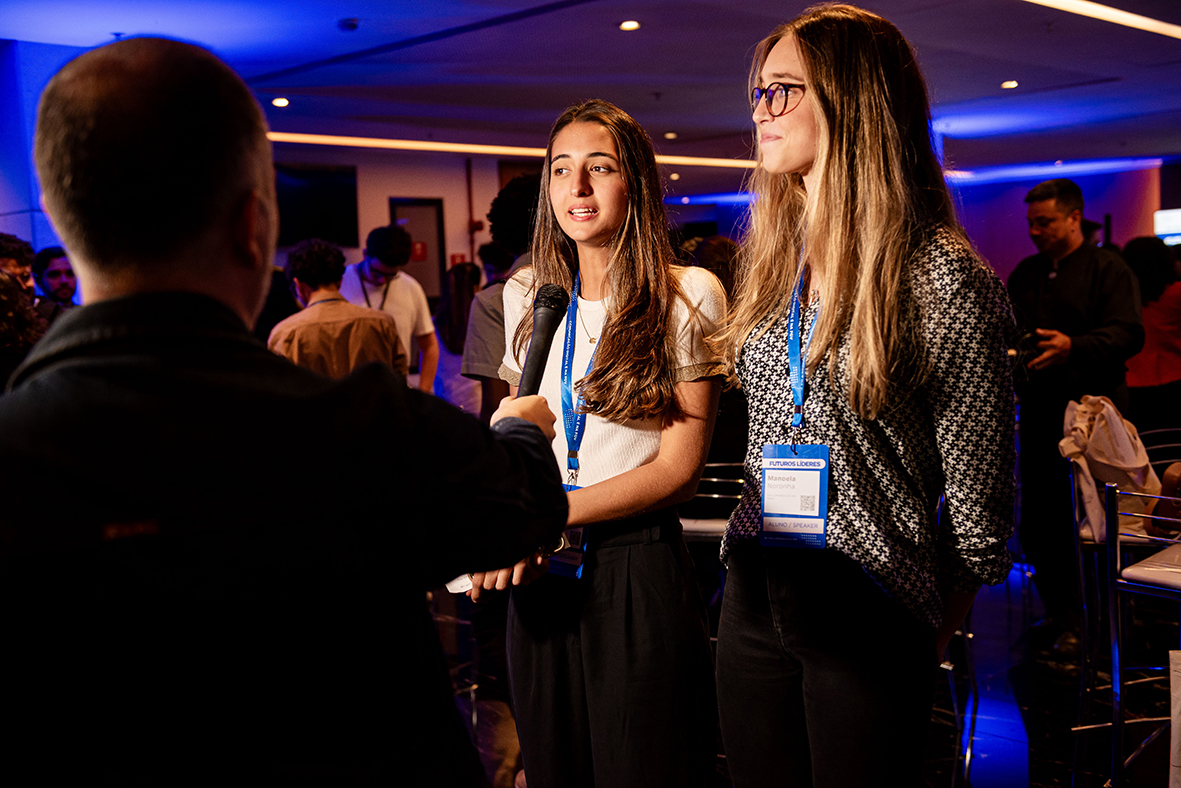Momento de interação no evento - Futuros Líderes 2024